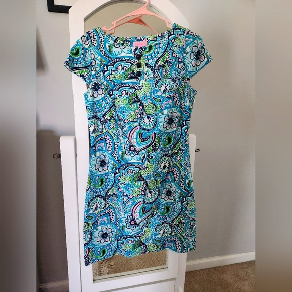 Beautiful Lilly Pulitzer Dress - Picture 1 of 8